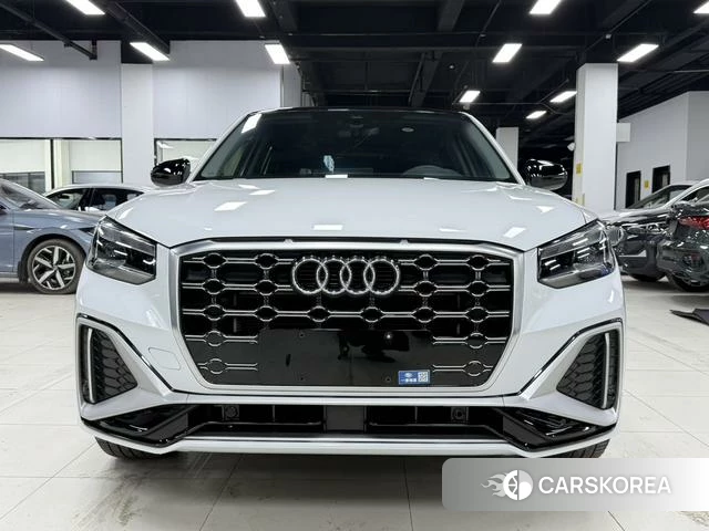 Audi Q2L id 4274415 из Китая 17