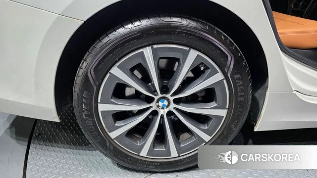 BMW 3 Series (G20) id 4292319 из Кореи 30