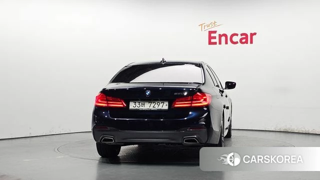BMW 5 Series (G30) id 4558018 из Кореи 27