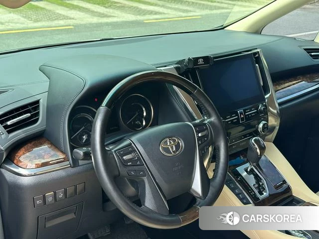 Toyota Elfa 2021 Белый из Китая, фото 4