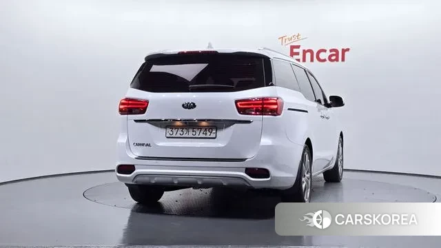 Kia The New Carnival id 3318970 из Кореи 14