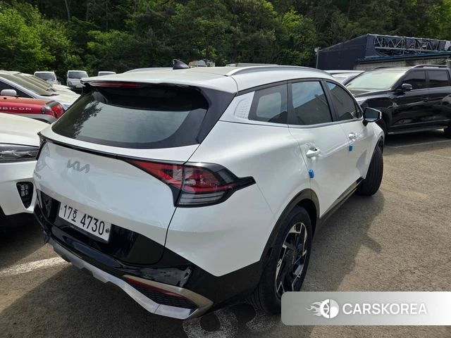 Kia Sportage 5th Generation 2021 Белый из Кореи, фото 6