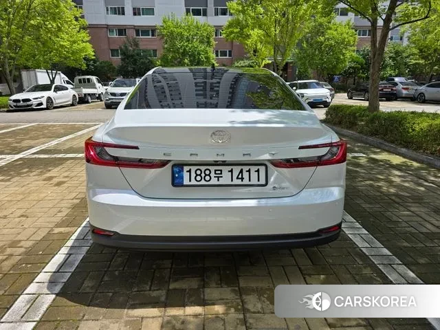 Toyota Camry (XV80) 2024 Белый из Кореи, фото 6