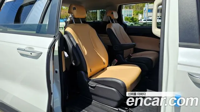 Kia Carnival 4th generation id 2626400 из Кореи 14