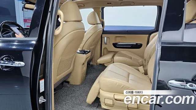 Kia The New Carnival id 2759385 из Кореи 14