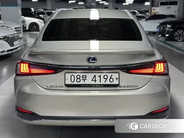 Lexus ES300h 7th generation id 3041497 из Кореи 13