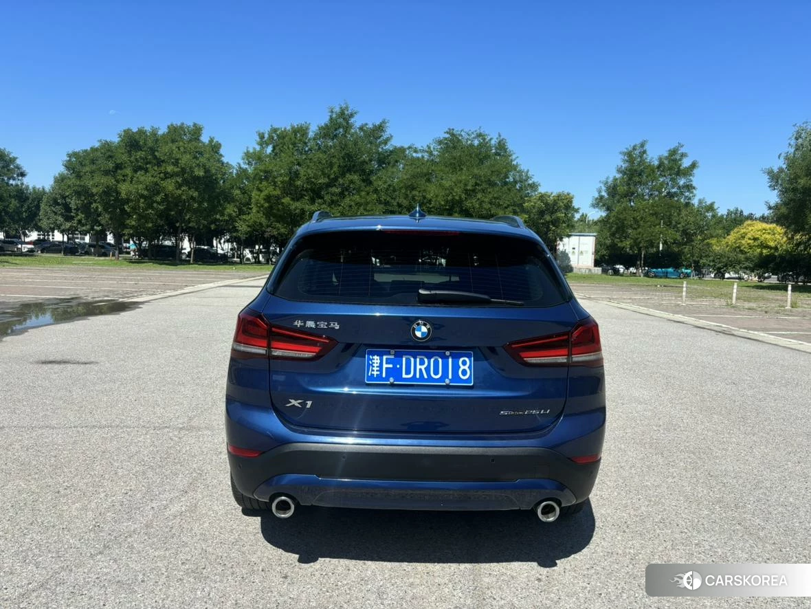 BMW X1 2021 Синий из Китая, фото 4