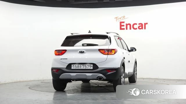 Kia Stonic id 3813912 из Кореи 14