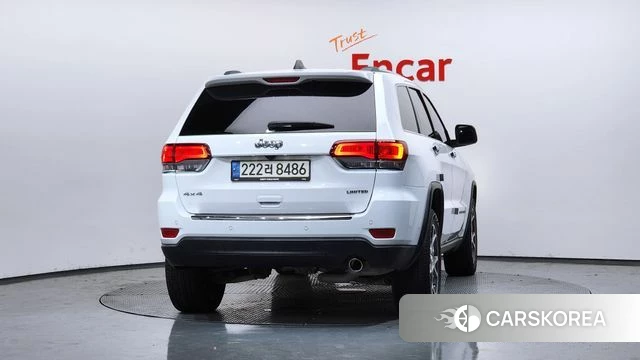 Jeep Grand Cherokee id 4593871 из Кореи 31