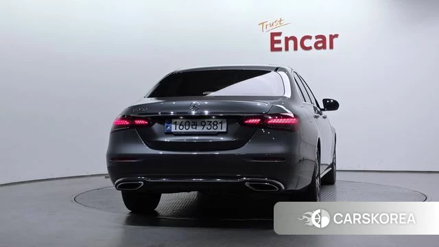 Mercedes-Benz E-Class W213 id 4688211 из Кореи 14