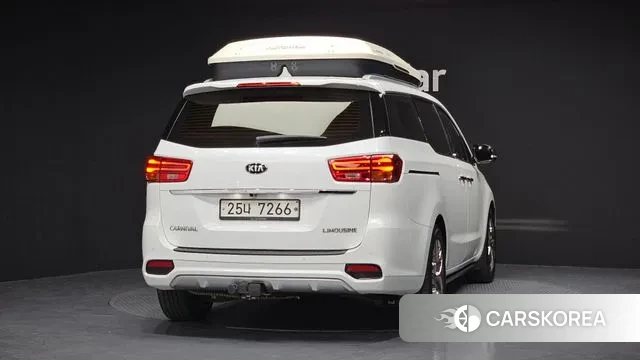 Kia The New Carnival id 3375278 из Кореи 14