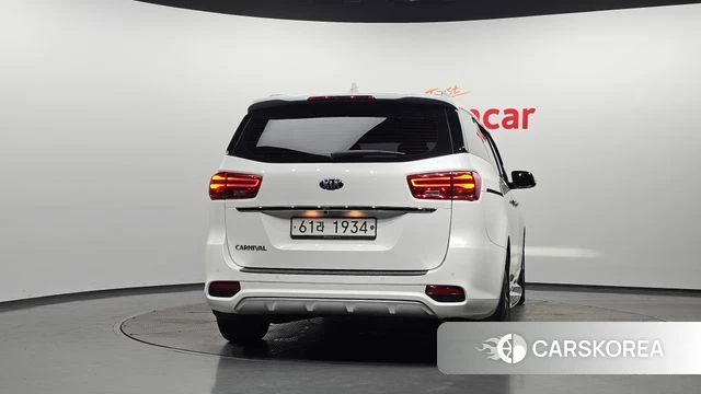 Kia The New Carnival id 4551729 из Кореи 24
