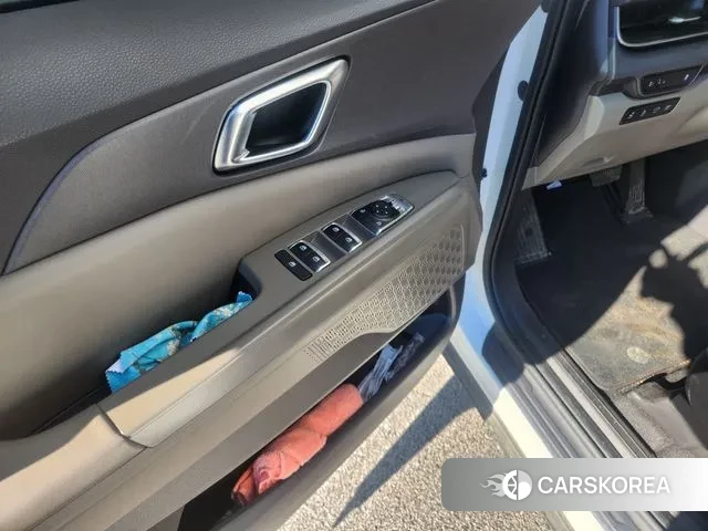 Kia The New Carnival 4th Generation id 3555097 из Кореи 7