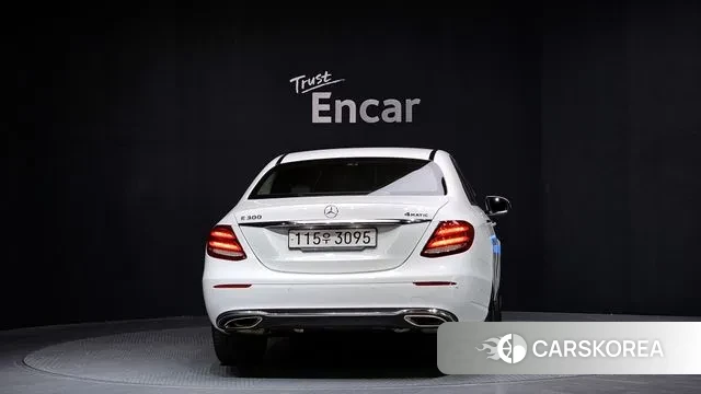 Mercedes-Benz E-Class W213 id 3718589 из Кореи 14