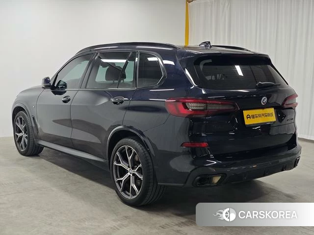 BMW X5 id 4394071 из Китая 14