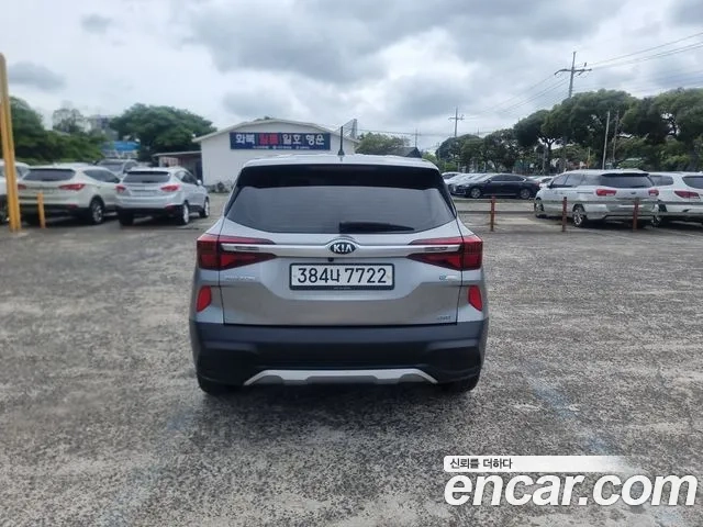 Kia Seltos 2019 Серебряный из Кореи, фото 5