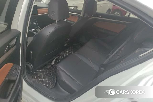 Volkswagen Bora id 3804505 из Китая 7