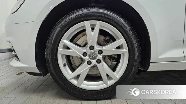 Audi A4 (B9) id 4882557 из Кореи 24