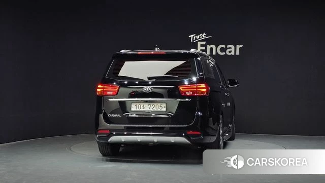 Kia The New Carnival id 3936652 из Кореи 14