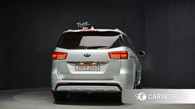 Kia All New Carnival id 3622726 из Кореи 14