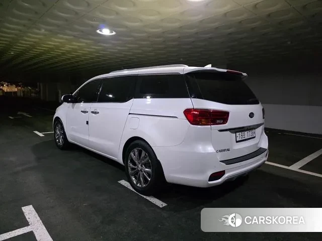 Kia The New Carnival id 3595792 из Кореи 14