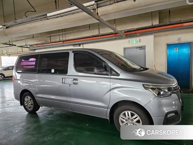 Hyundai The New Grand Starex id 3469933 из Кореи 14