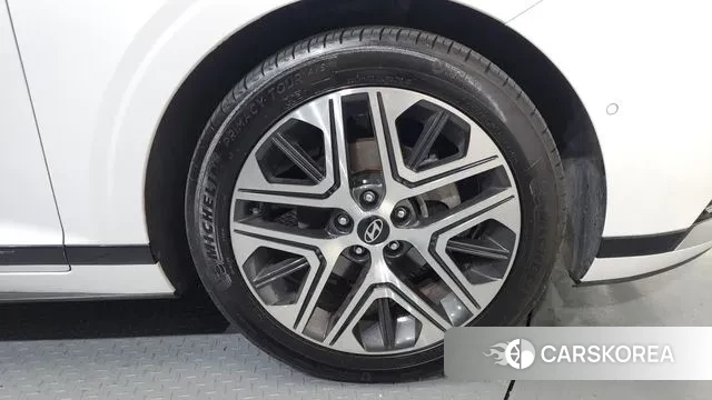 Hyundai Grandeur Hybrid (GN7) id 3758556 из Кореи 14