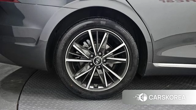 Hyundai The New Grandeur IG id 4377197 из Кореи 24