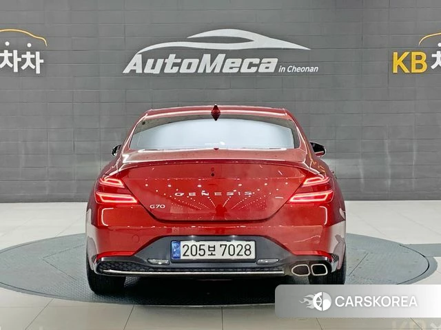 Genesis The New G70 id 4293742 из Кореи 14
