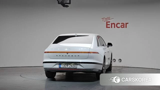 Hyundai Grandeur (GN7) id 3922096 из Кореи 14