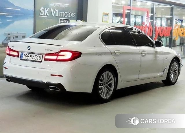 BMW 5 Series (G30) id 4628599 из Кореи 14