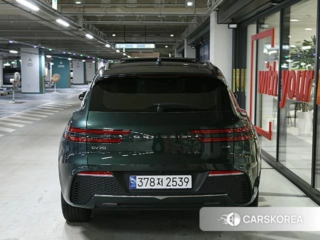 Genesis GV70 id 4402481 из Кореи 14