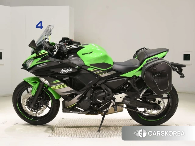 Kawasaki NINJA 650 ABS 2018 из Японии, фото 3
