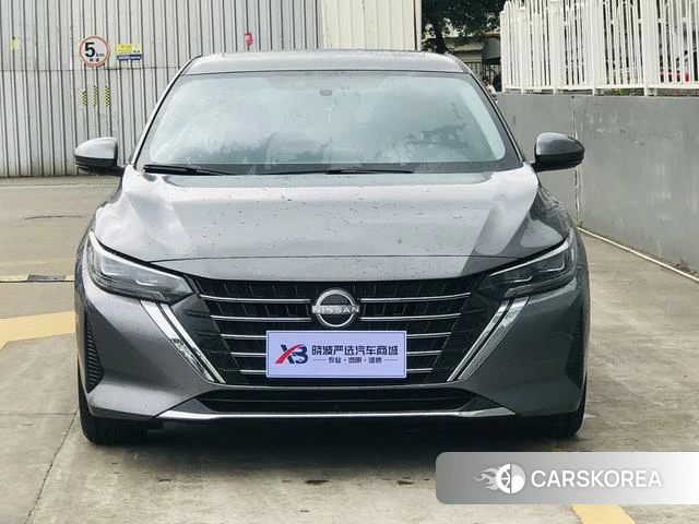 Nissan Xuan Yi 2025 Темно-серый из Китая, фото 4