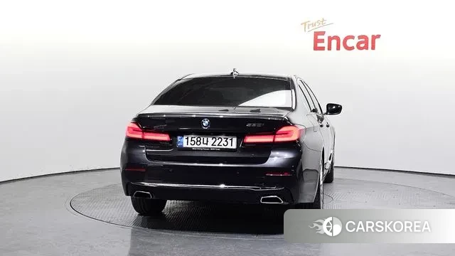 BMW 5 Series (G30) id 3747487 из Кореи 14