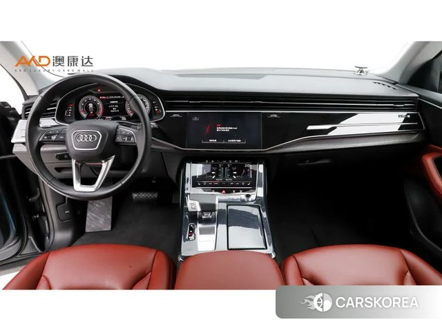 Audi Q8 2021 Темно-серый из Китая, фото 4