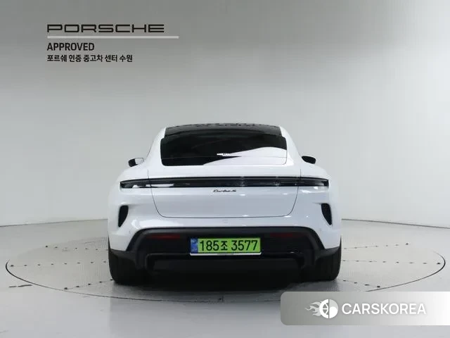 Porsche Taycan id 3377122 из Кореи 14