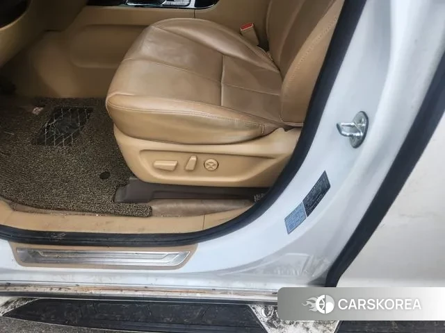 Kia The New Carnival id 3479448 из Кореи 7