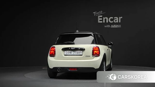 Mini Cooper id 4304951 из Кореи 24