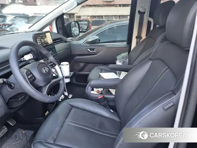 Hyundai Staria 2025 Черный из Кореи, фото 6