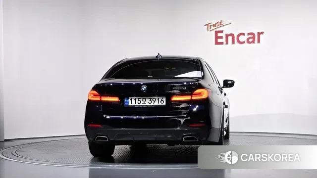 BMW 5 Series (G30) id 3401601 из Кореи 14