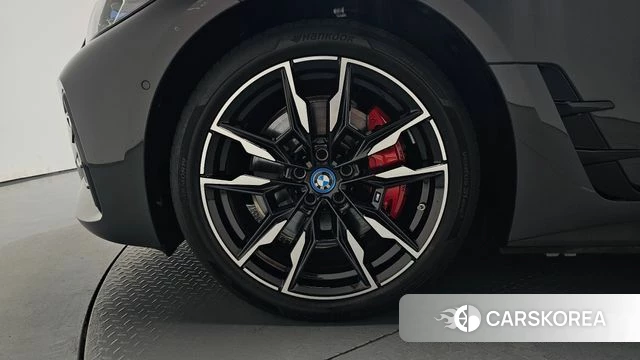 BMW i4 id 4528003 из Кореи 29