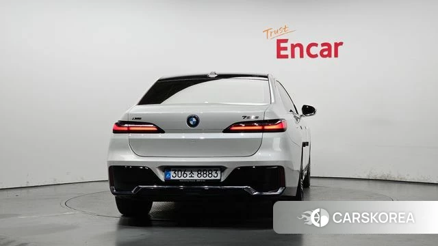 BMW 7 Series (G70) id 4280866 из Кореи 34