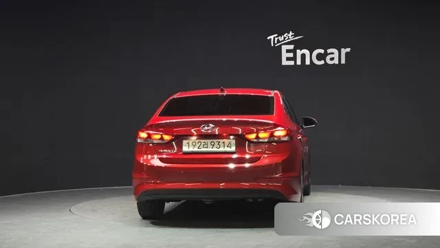 Hyundai Avante AD id 3558006 из Кореи 14