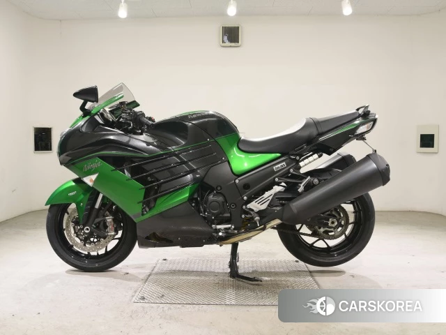 Проданный Kawasaki ZX-14R NINJA ABS 2017 из Японии, фото 2