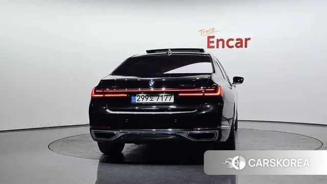 BMW 7 Series (G11) id 3615842 из Кореи 14