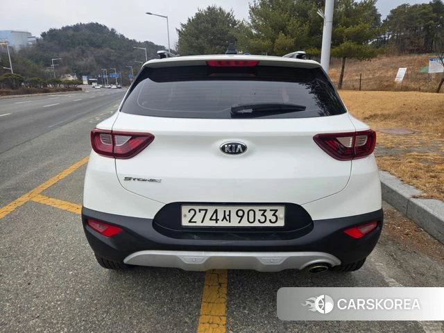 Kia Stonic id 4856211 из Кореи 14