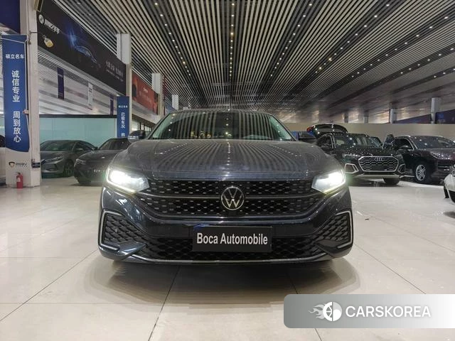 Volkswagen Passat id 4290905 из Китая 7