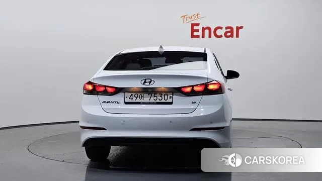 Hyundai Avante AD id 3500180 из Кореи 14