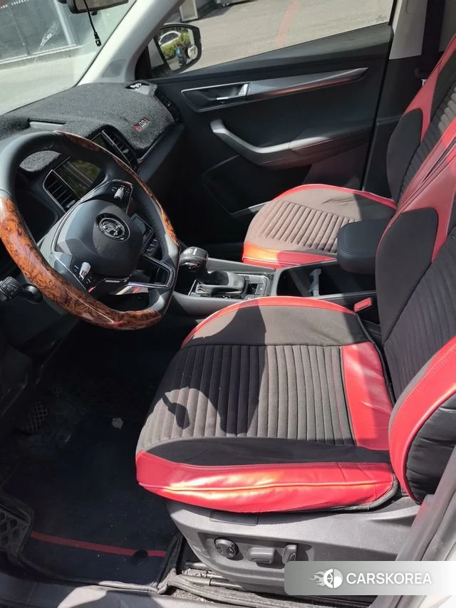 Skoda Krok 2023 Белый из Китая, фото 4